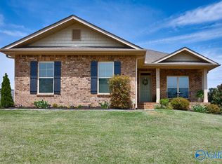 270 Dinner Tree Sq, Huntsville, AL 35811