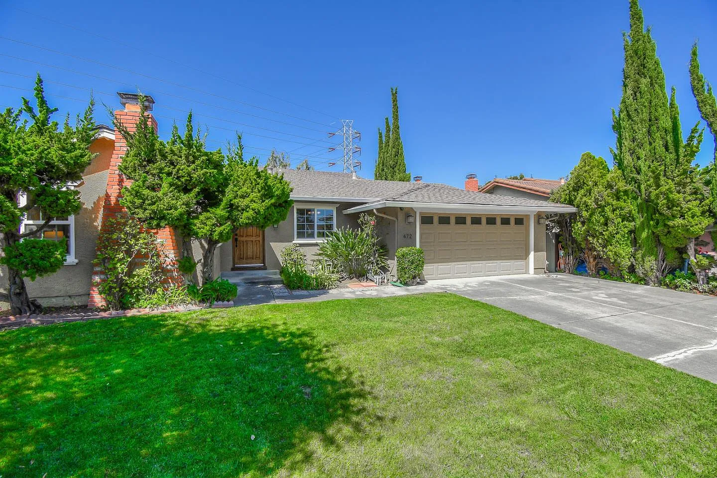 472 Clarkwood Ct photo 1