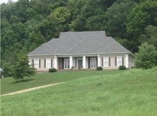 3248 Goshen Rd, Santa Fe, TN 38482