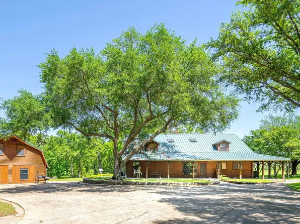 627 County Road 1580, Alba, TX 75410