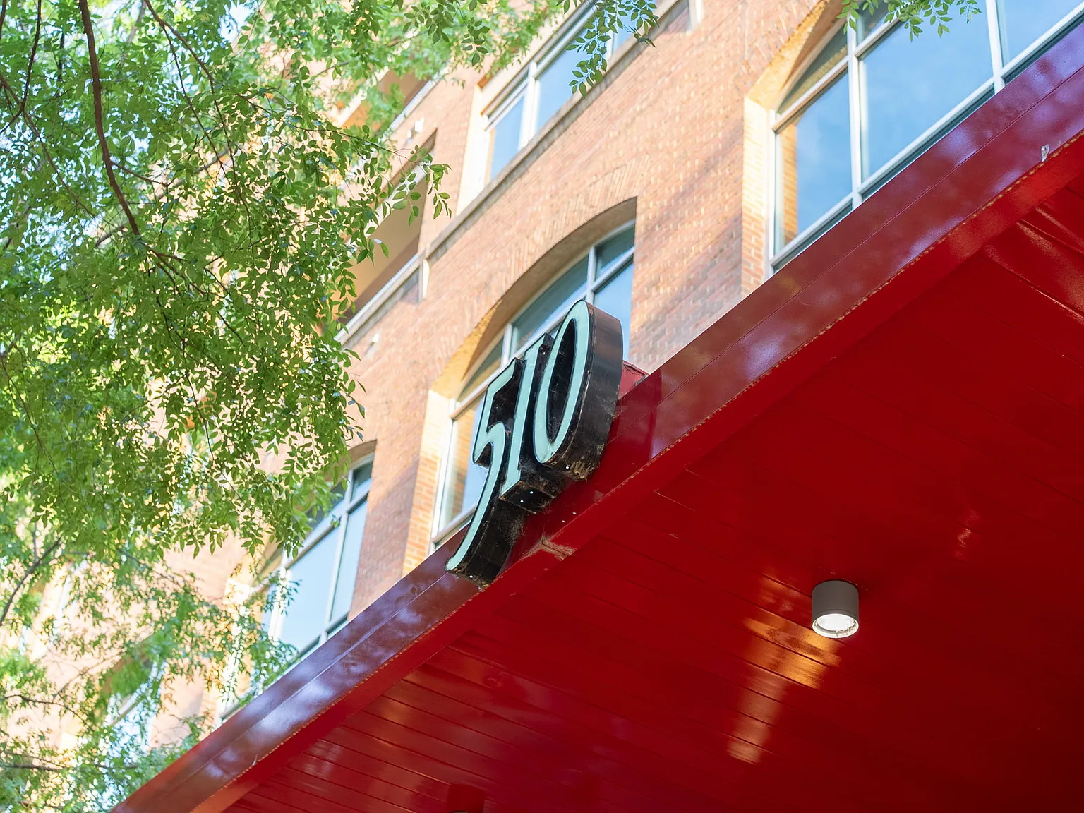 510 Glenwood Ave — Photo 4