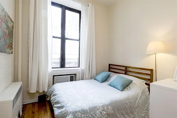 Rented by Town Residential | media 19