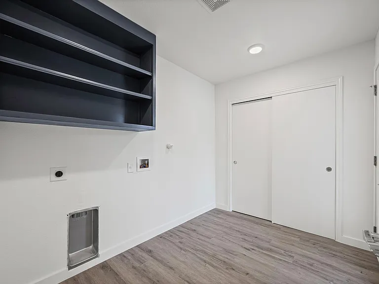 1100 Monte Vista Dr — Photo 13
