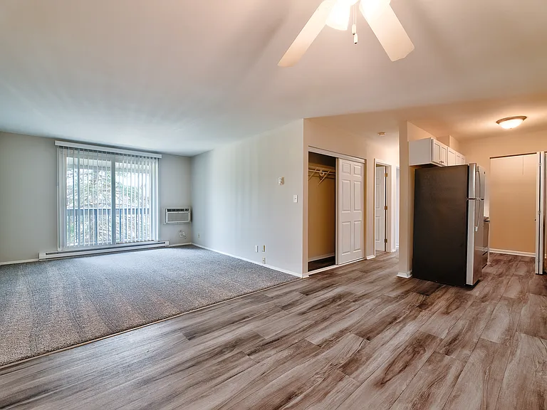 Glen Hills Apartments — Photo 5