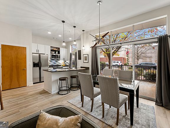 3rd image of 2630 Talley St Unit 3