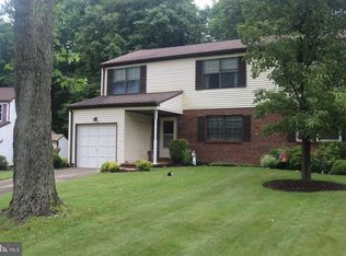 1280 Thames Cres, Yardley, PA