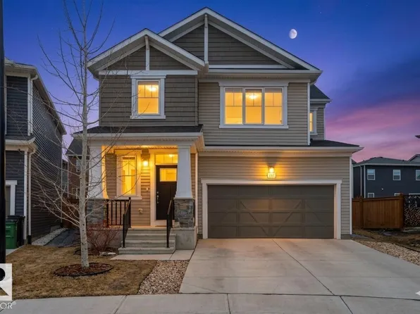 1607 202nd St NW, Edmonton, AB T6M 1K6