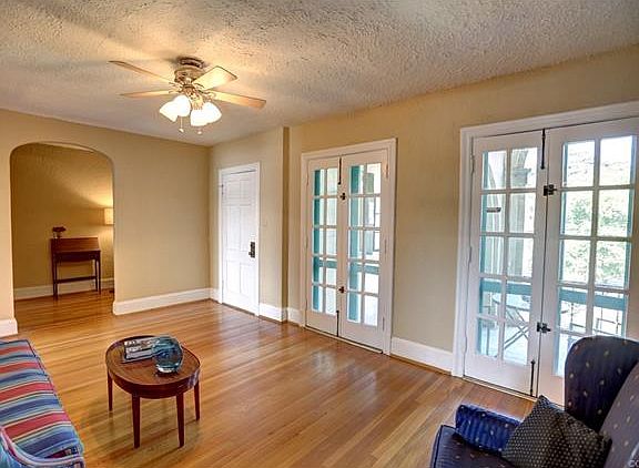 5th image of 507 West Ave #24