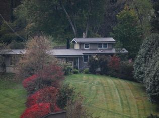 222 Valley St SE, Wise, VA 24293