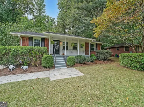 1016 Scott Cir, Decatur, GA 30033