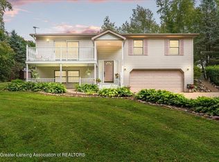 3500 Brandy Ln, Olivet, MI 49076