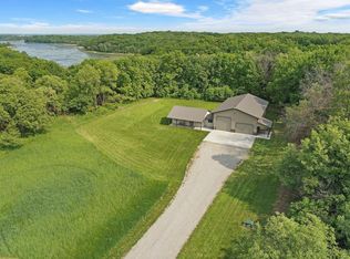 N7084 McCabe Rd, Elkhorn, WI 53121