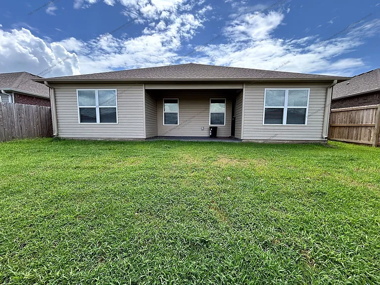 8015 Dogwood Dr — Photo 25