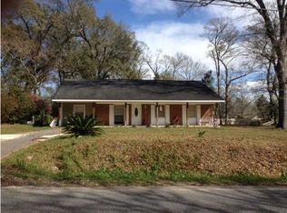 10581 Potter Tract Rd, Grand Bay, AL 36541