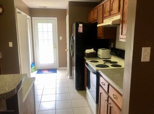 10710 Ridgefield Dr, Olive Branch, MS 38654