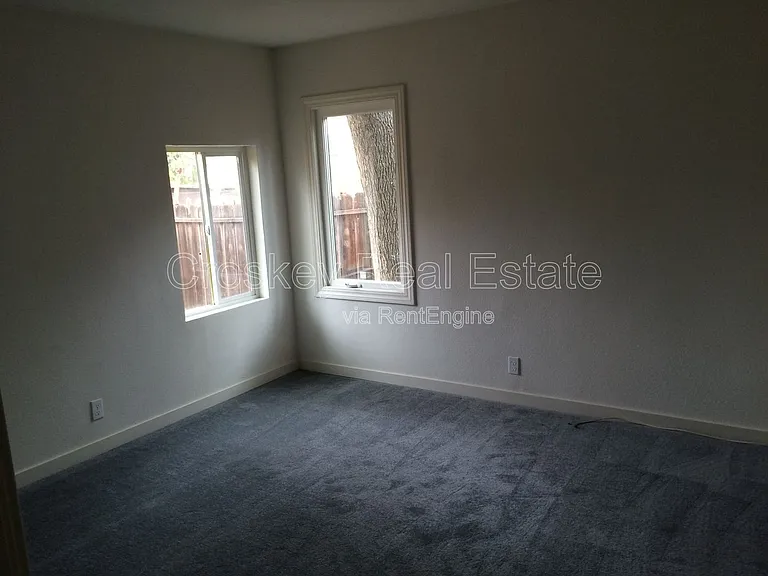 355 12th St #355 — Photo 6