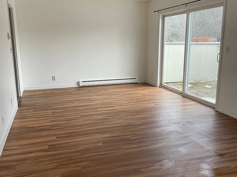 254 Ledgewood Cir #103 — Photo 8