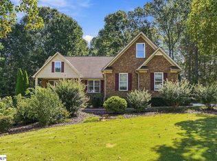 1 Mandarin Cir, Taylors, SC 29687