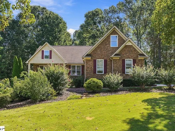 1 Mandarin Cir, Taylors, SC 29687