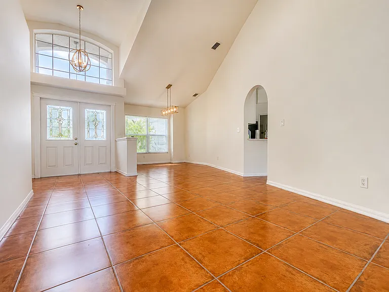 11387 Waterford Village Dr — Photo 6