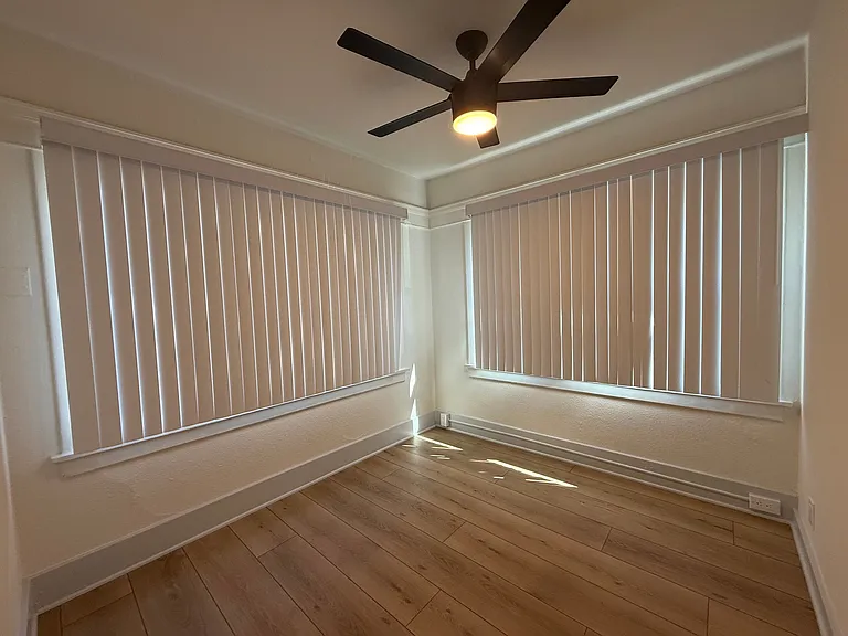 701-723 Pacific Ave #701 — Photo 3