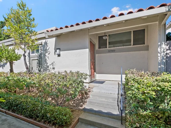 10983 Sweet Oak St, Cupertino, CA 95014
