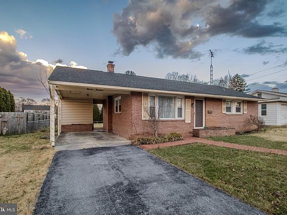 4th image of 1114 Circle Dr