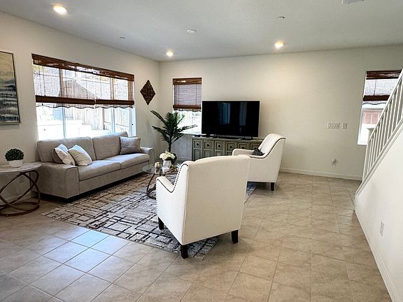 5th image of 3452 Cantor Dr