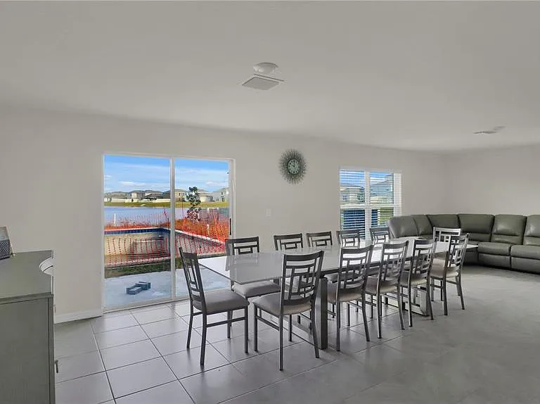 5546 Logan Cave Ave — Photo 10