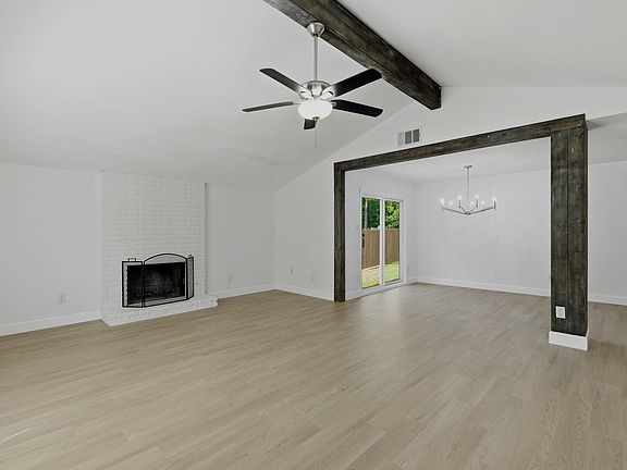 3rd image of 11104 Ptarmigan Dr