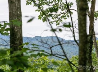 25 Austin Mountain Dr, Burnsville, NC 28714