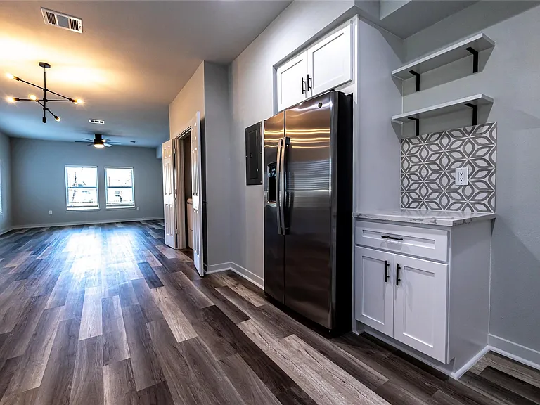102 Marsden St #4 — Photo 19