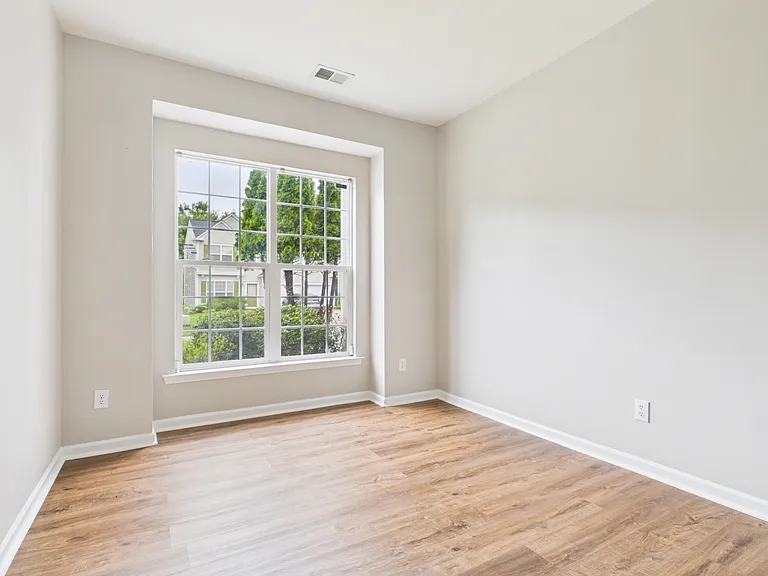 2204 Arbor Vista Dr — Photo 9