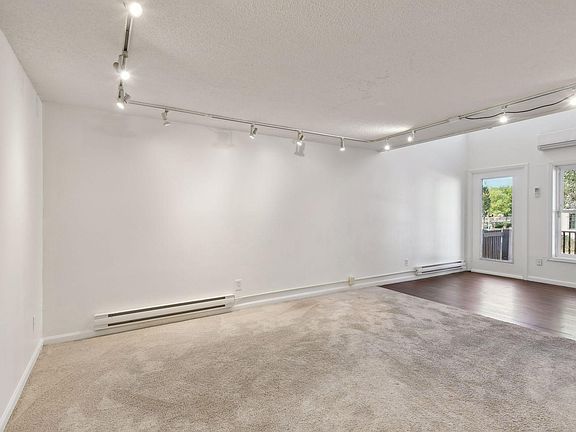 4th image of 3345 4th Ave S