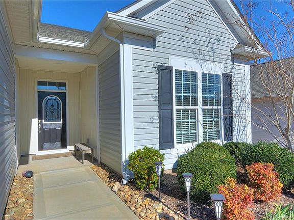 2nd image of 8012 Pawleys Ct