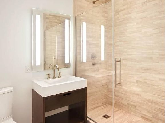 2nd image of 250 W 90th St APT 11G
