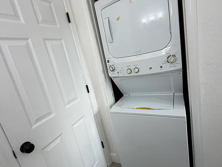 564 N Wayman St #564 — Photo 16