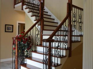 6817 Fairway View Ct, Prospect, KY 40059