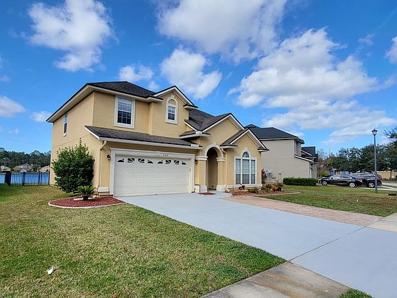 2nd image of 689 Porto Cristo Ave