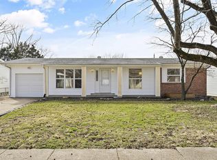 650 Sherwood Dr, Florissant, MO