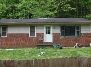 851 Coleman Br, East Point, KY 41216