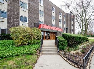 10015 Beverly Dr APT 109, Skokie, IL
