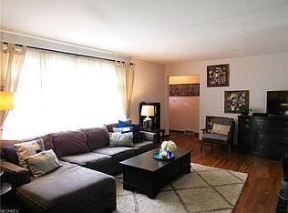 4th image of 1489 Idlewood Ave