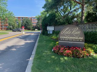 16 E Old Willow Rd APT 534S, Prospect Heights, IL 60070
