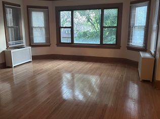 7711 S Yates Blvd #2, Chicago, IL 60649