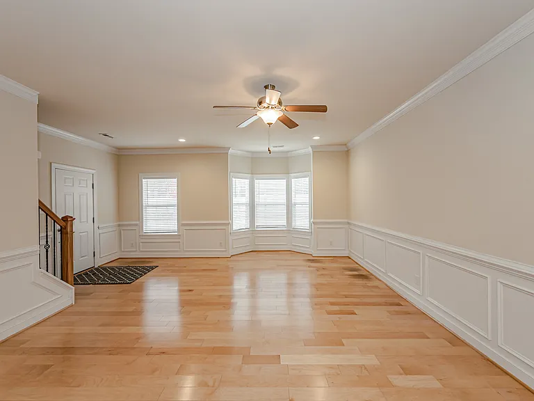 7380 Pebble Lake Dr — Photo 15