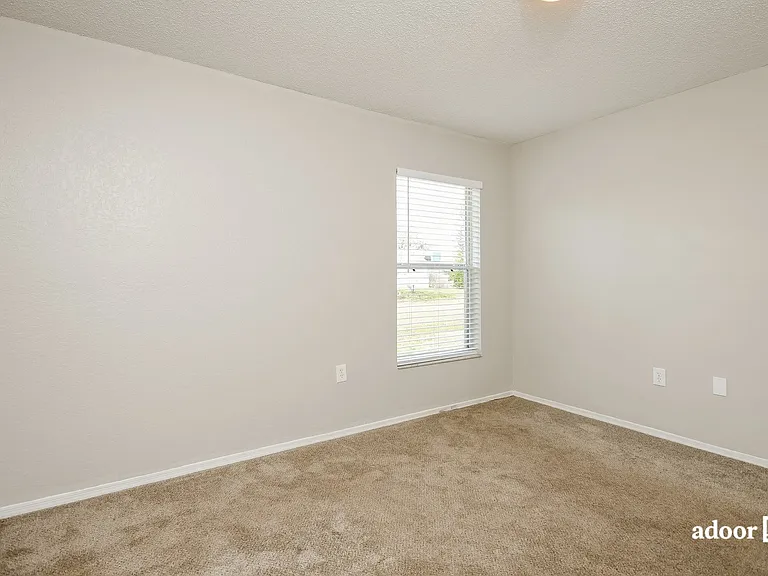 823 Terranova Rd — Photo 12