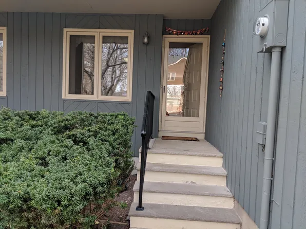 93 Bond St, Bridgewater, NJ 08807