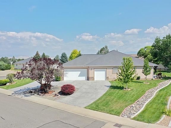 2nd image of 3800 Mount Hayden Dr