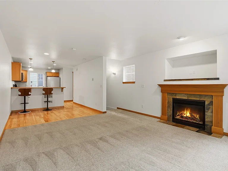 10520 Whitman Ave N #C — Photo 6